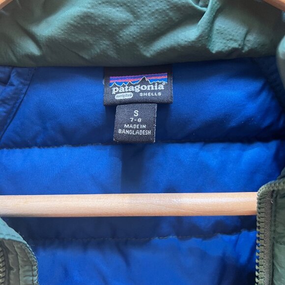 Patagonia Down Sweater (size 7-8) - Picture 3 of 5